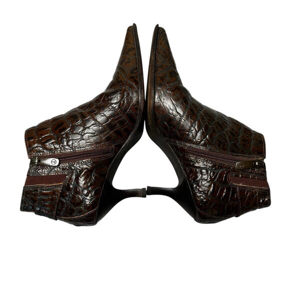 Donald J Pliner Loni Brown Croc Embossed Leather Ankle Kitten Heel Boot Mob Wife - Picture 6 of 11
